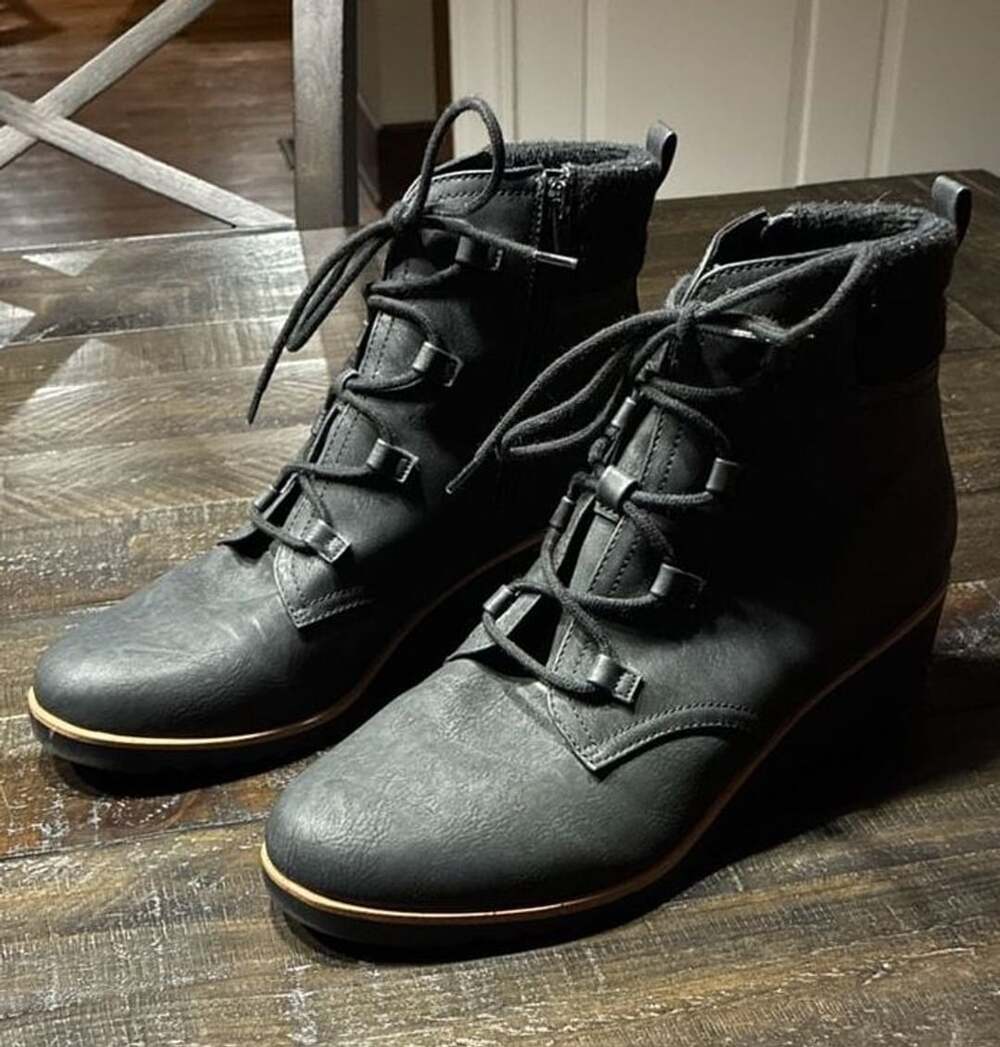 LifeStride Zone Black Lace-Up Wedge Ankle Boots Size 10